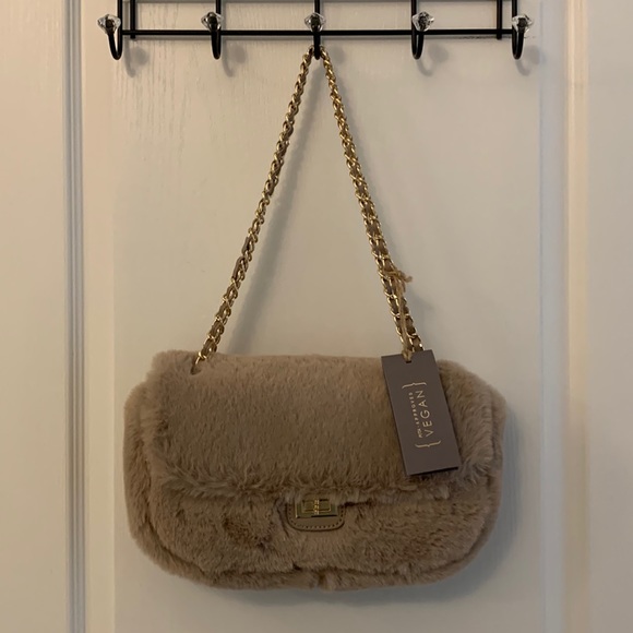 Expression New York Beige Vegan Fur Flap Bag - Picture 1 of 16